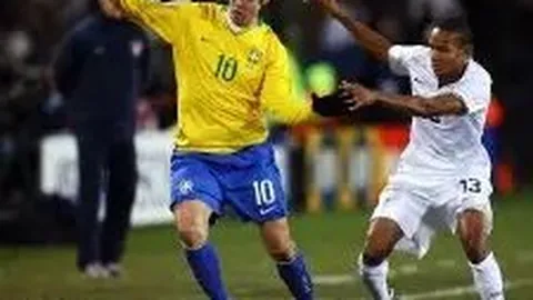 尼克斯五将均超33分钟出战，勇士全员轮换无一超30分钟